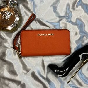 Michael Kors Tangerine Wristlet